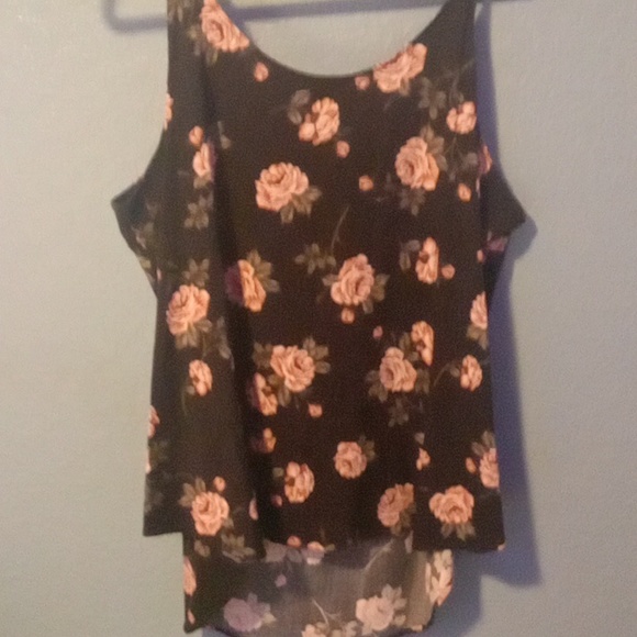 Torrid Blouse - Picture 4 of 4